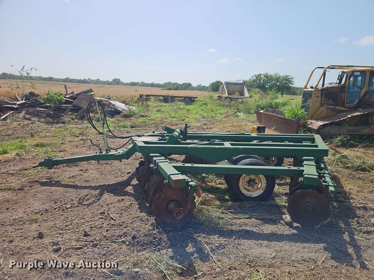 image for item FN5730 John Deere 14H off-set disk