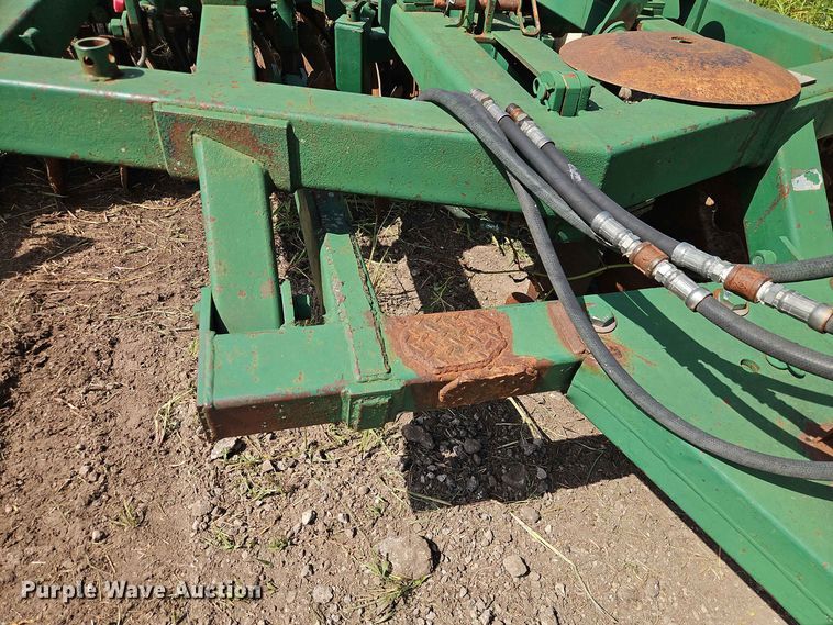 image for item FN5730 John Deere 14H off-set disk
