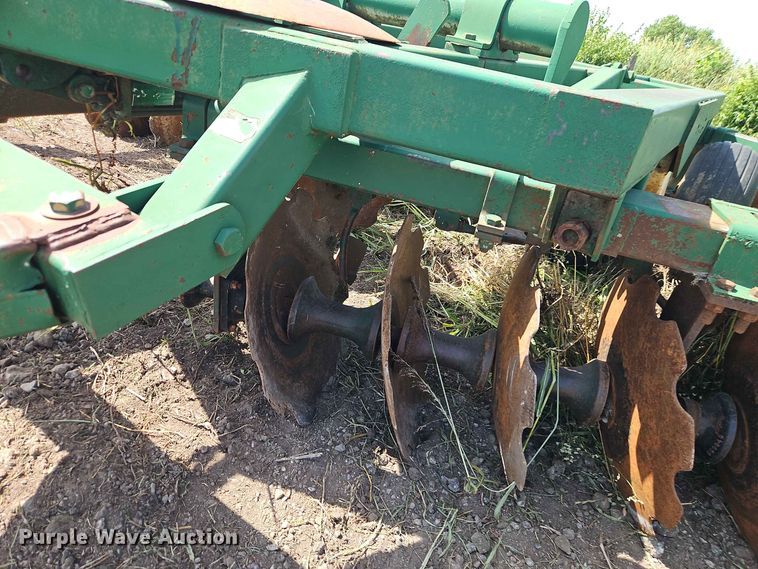 image for item FN5730 John Deere 14H off-set disk