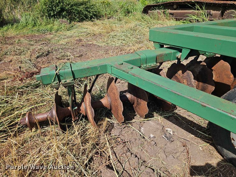 image for item FN5730 John Deere 14H off-set disk