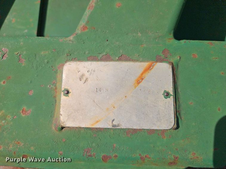 image for item FN5730 John Deere 14H off-set disk