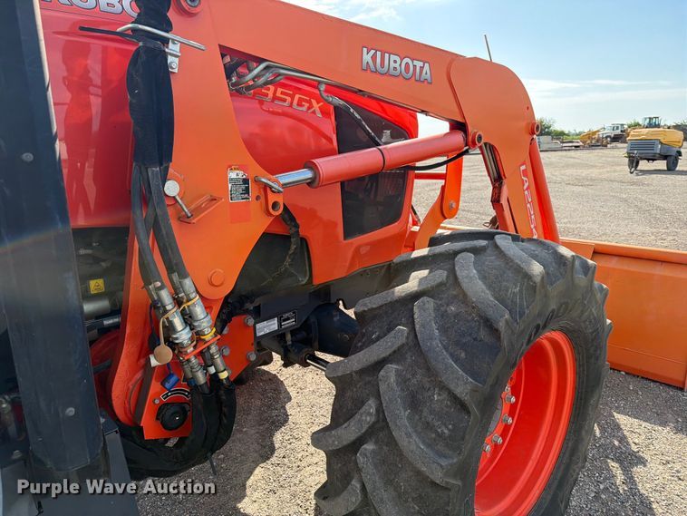 image for item NA9509 2013 Kubota M135GX MFWD tractor