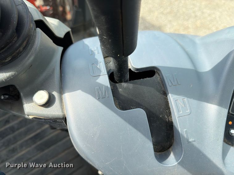 image for item NA9509 2013 Kubota M135GX MFWD tractor