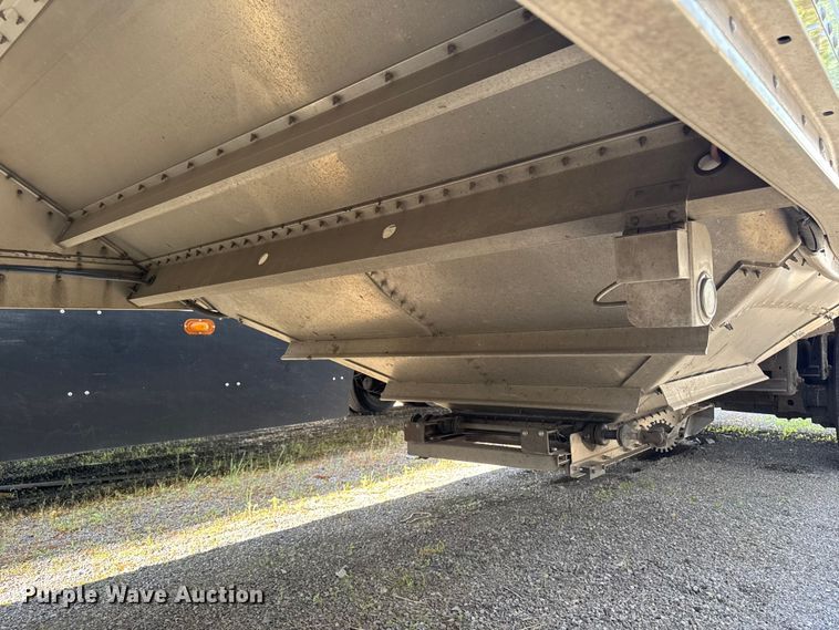 image for item YA3733 2023 Wilson DWH-700 grain trailer