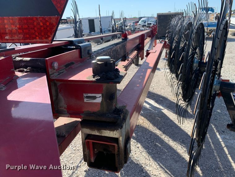 image for item YA3818 2021 HDWX-H&S HC5114 hay rake