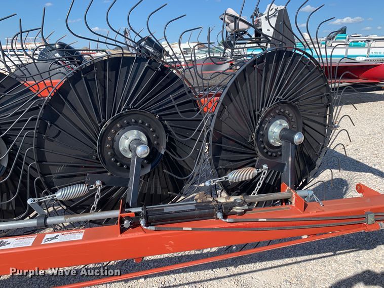 image for item YA3818 2021 HDWX-H&S HC5114 hay rake