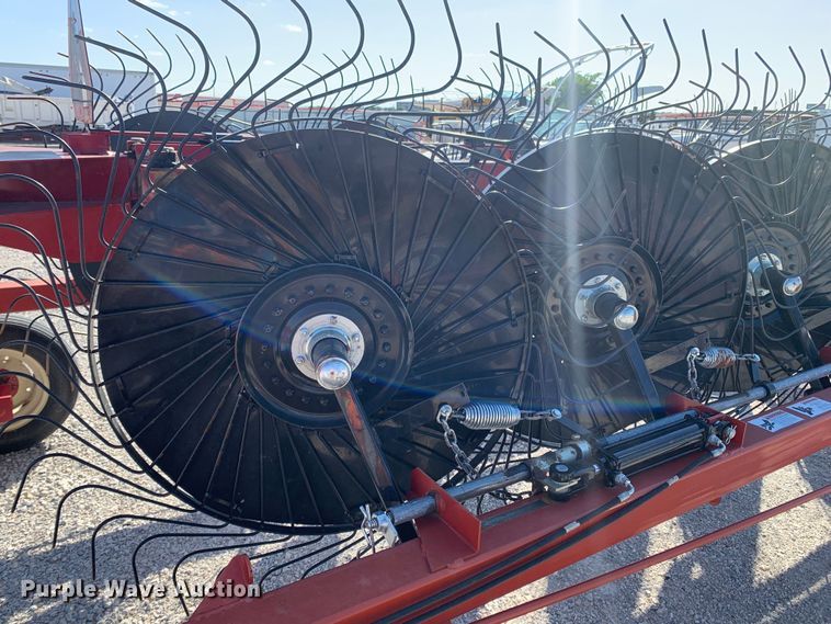 image for item YA3818 2021 HDWX-H&S HC5114 hay rake