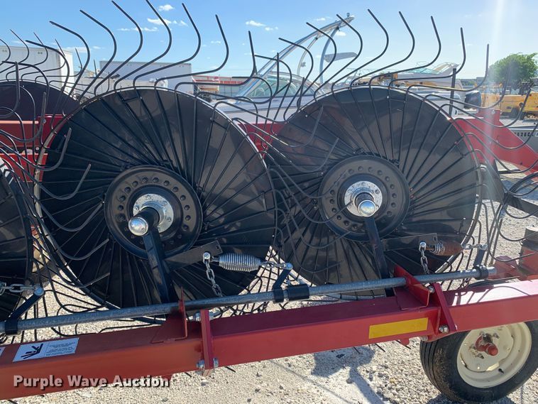 image for item YA3818 2021 HDWX-H&S HC5114 hay rake