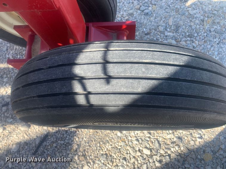 image for item YA3818 2021 HDWX-H&S HC5114 hay rake