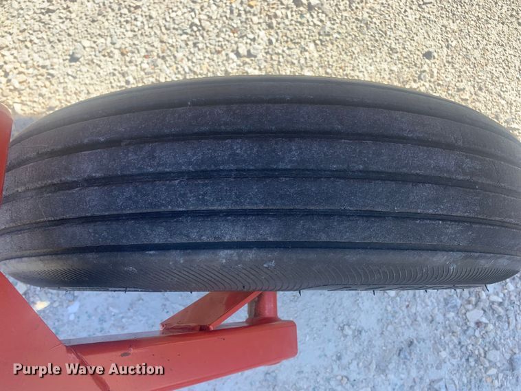 image for item YA3818 2021 HDWX-H&S HC5114 hay rake