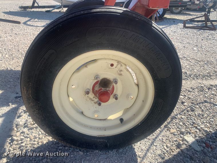 image for item YA3818 2021 HDWX-H&S HC5114 hay rake