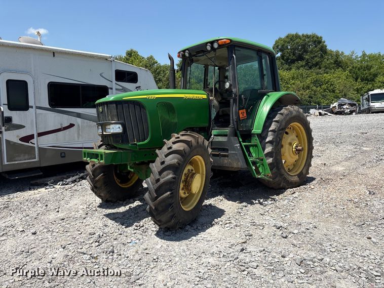 image for item YA3873 2004 John Deere 7320 MFWD tractor