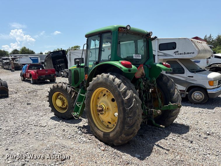 image for item YA3873 2004 John Deere 7320 MFWD tractor