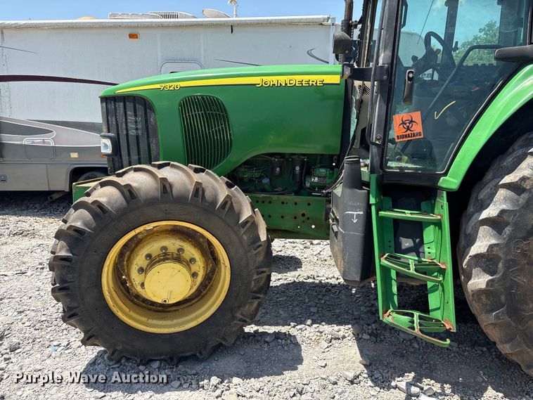 image for item YA3873 2004 John Deere 7320 MFWD tractor