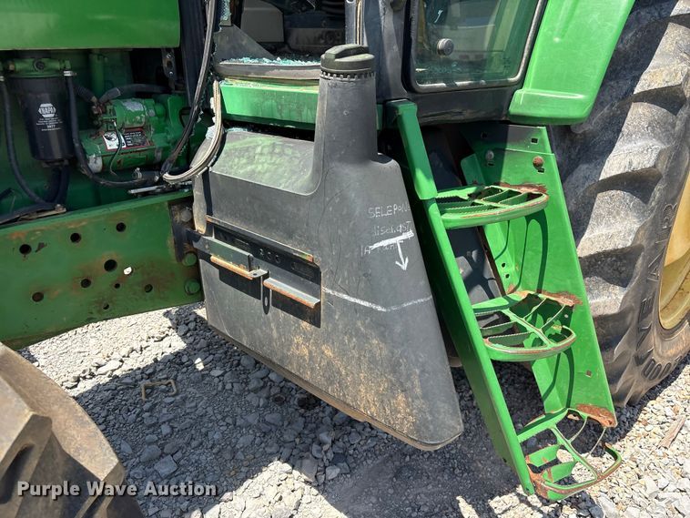 image for item YA3873 2004 John Deere 7320 MFWD tractor