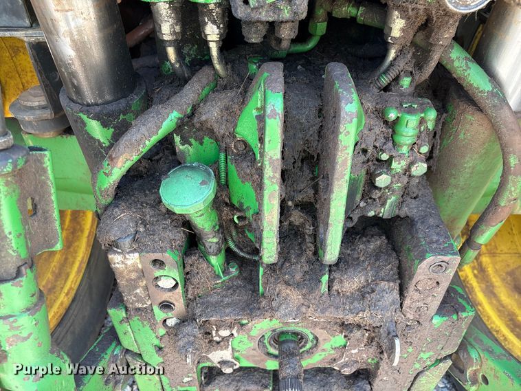image for item YA3873 2004 John Deere 7320 MFWD tractor
