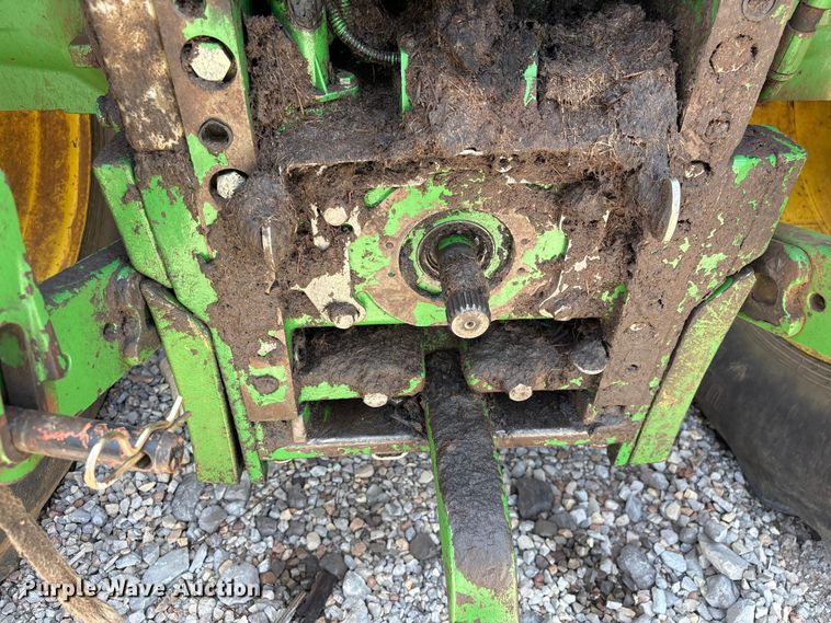 image for item YA3873 2004 John Deere 7320 MFWD tractor