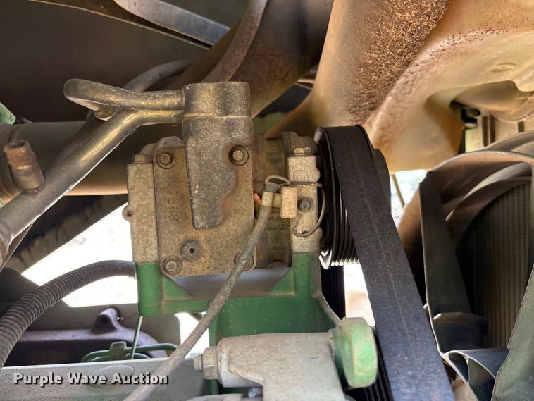 image for item YA3873 2004 John Deere 7320 MFWD tractor