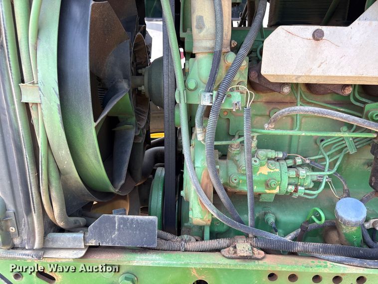 image for item YA3873 2004 John Deere 7320 MFWD tractor