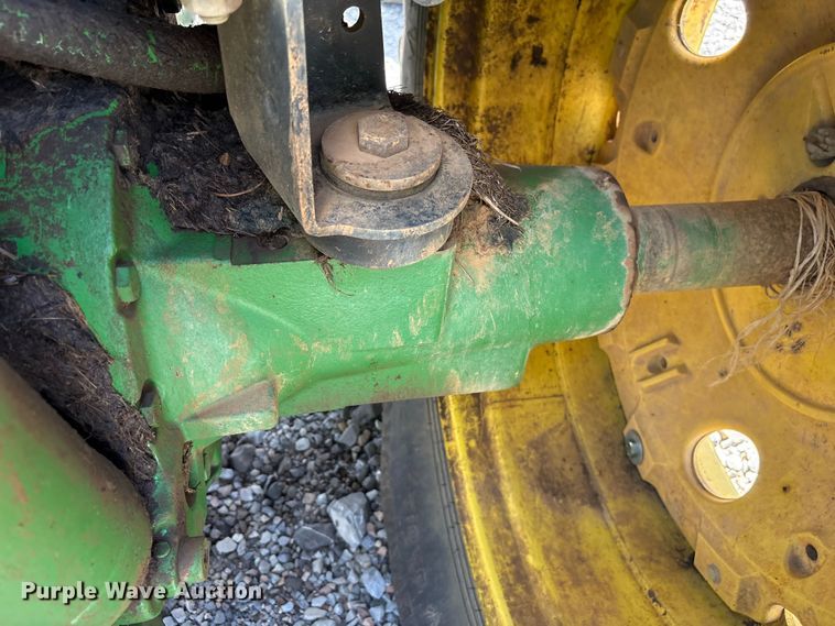 image for item YA3873 2004 John Deere 7320 MFWD tractor
