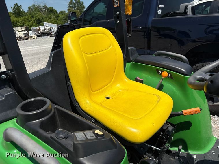 image for item YA3874 2023 John Deere 3025E MFWD tractor