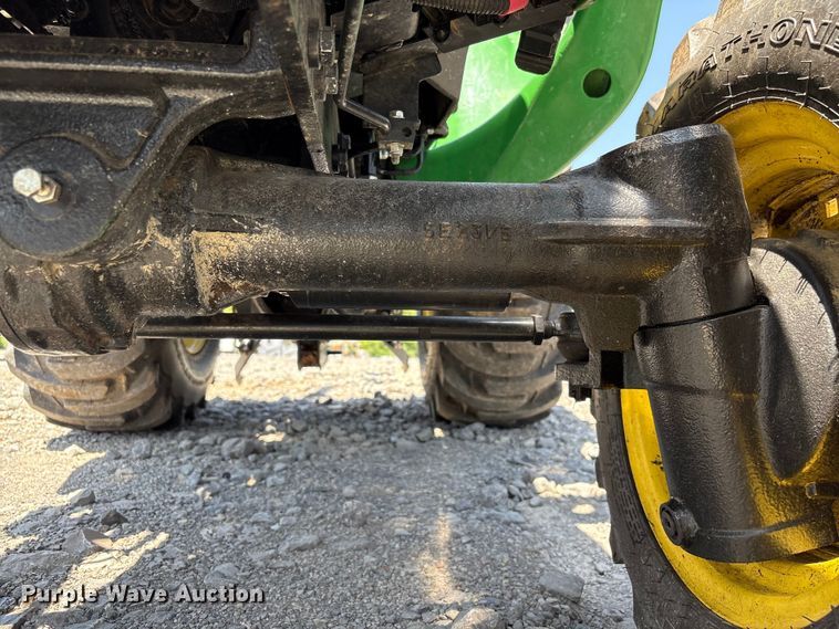 image for item YA3874 2023 John Deere 3025E MFWD tractor