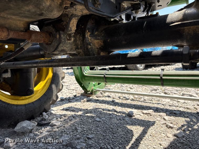 image for item YA3874 2023 John Deere 3025E MFWD tractor