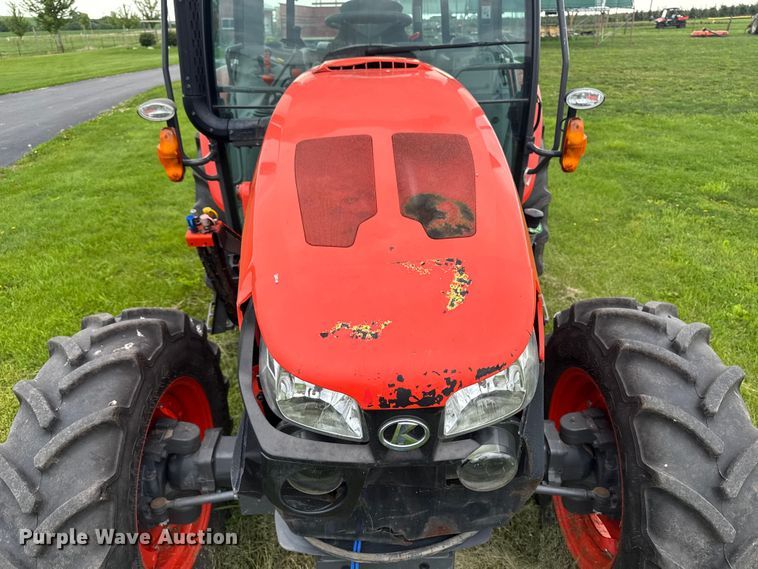 image for item YA3957 2021 Kubota M5-091 MFWD tractor