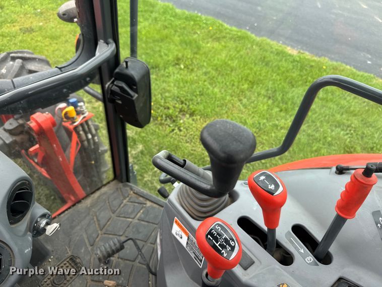 image for item YA3957 2021 Kubota M5-091 MFWD tractor