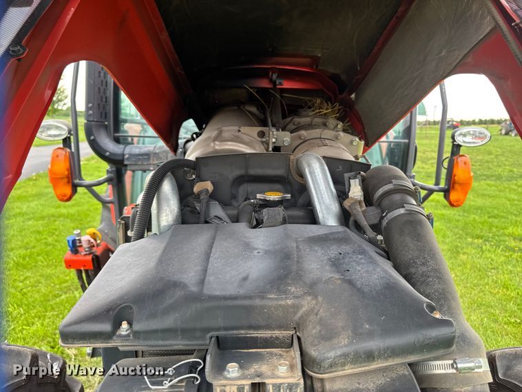 image for item YA3957 2021 Kubota M5-091 MFWD tractor