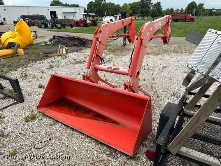 image for item YA3957 2021 Kubota M5-091 MFWD tractor