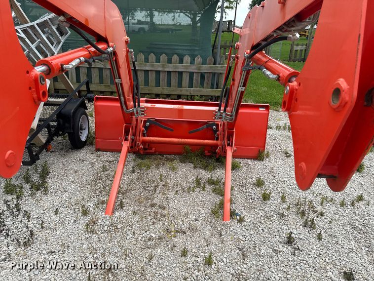 image for item YA3957 2021 Kubota M5-091 MFWD tractor