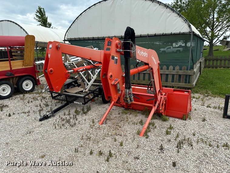 image for item YA3957 2021 Kubota M5-091 MFWD tractor
