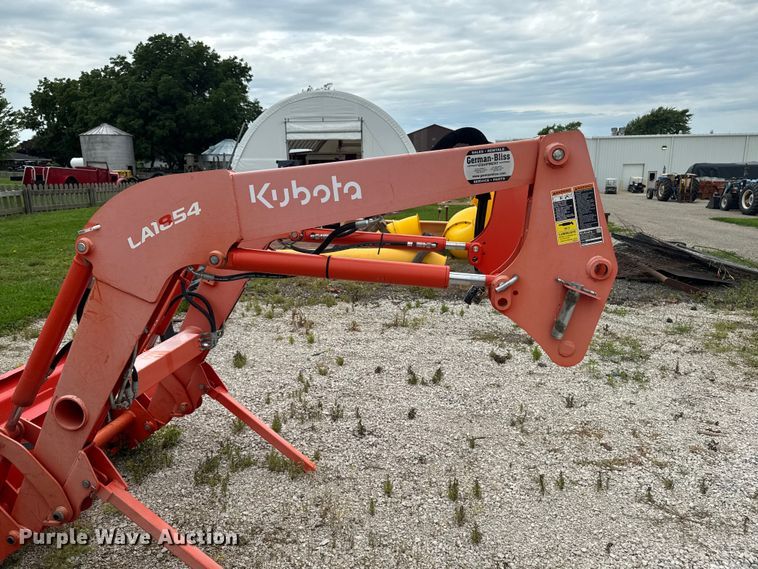 image for item YA3957 2021 Kubota M5-091 MFWD tractor