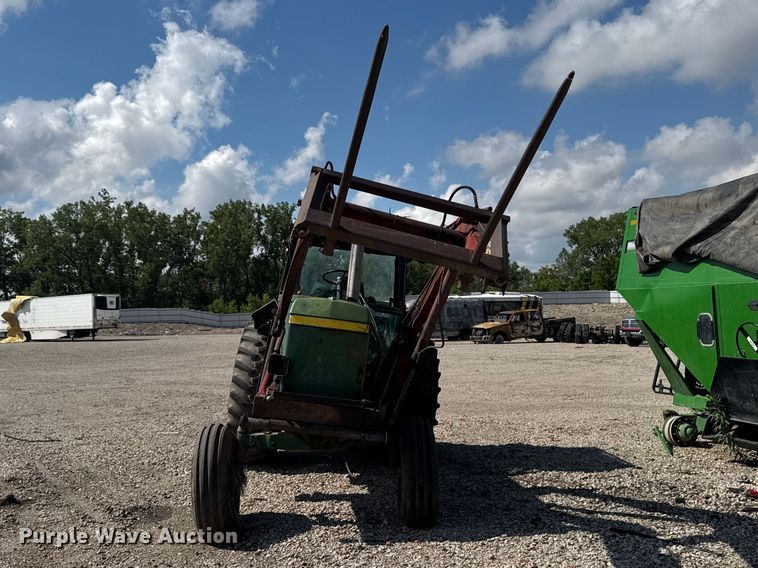 image for item YA3959 John Deere 4240 tractor