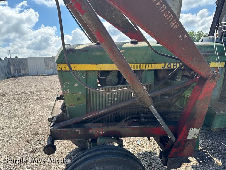 image for item YA3959 John Deere 4240 tractor