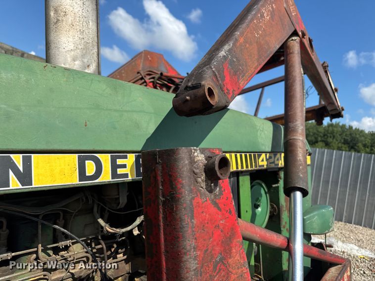 image for item YA3959 John Deere 4240 tractor