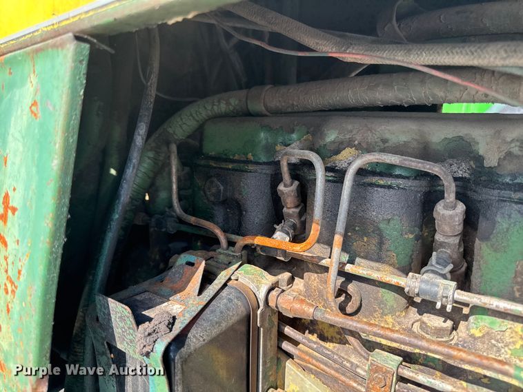 image for item YA3959 John Deere 4240 tractor