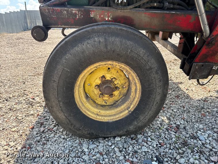 image for item YA3959 John Deere 4240 tractor