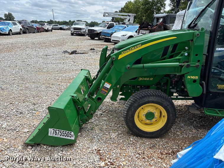 image for item YA3960 2014 John Deere 3046R MFWD tractor