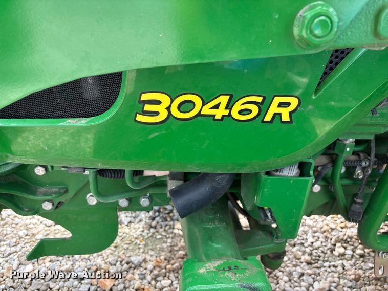 image for item YA3960 2014 John Deere 3046R MFWD tractor