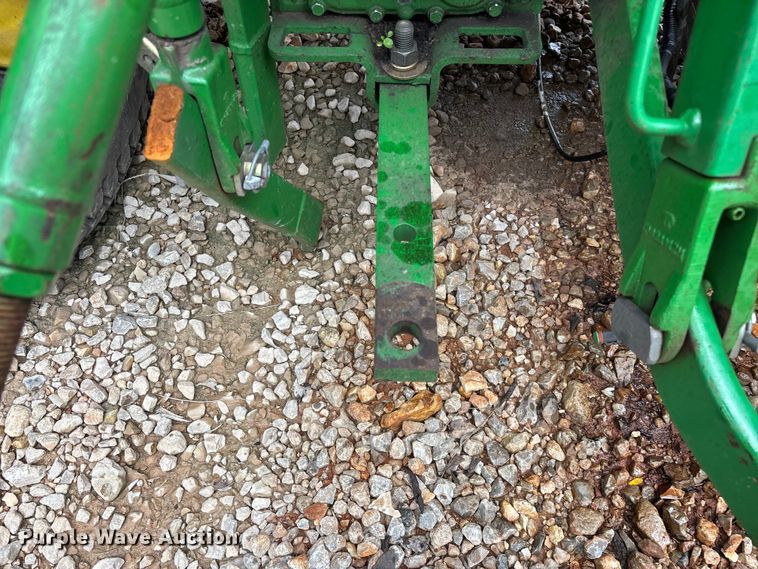 image for item YA3960 2014 John Deere 3046R MFWD tractor