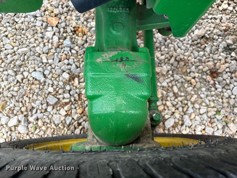 image for item YA3960 2014 John Deere 3046R MFWD tractor