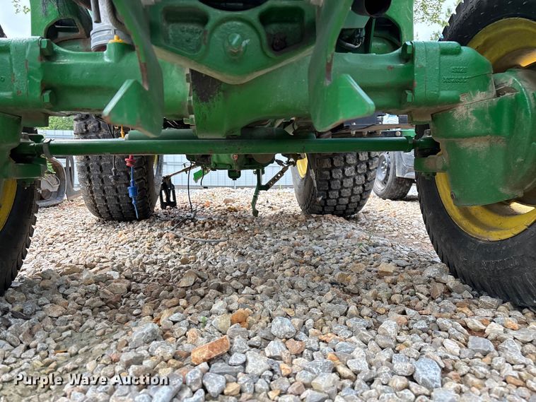 image for item YA3960 2014 John Deere 3046R MFWD tractor