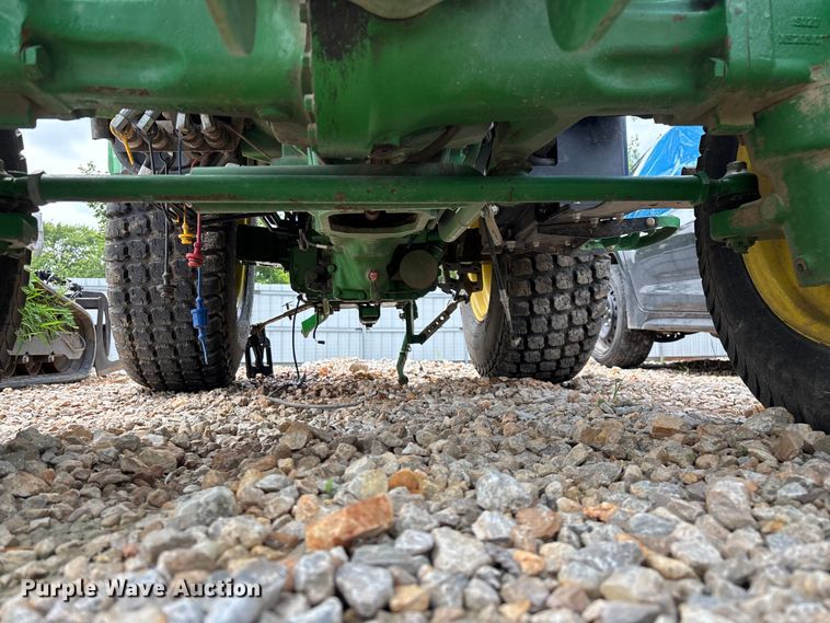 image for item YA3960 2014 John Deere 3046R MFWD tractor