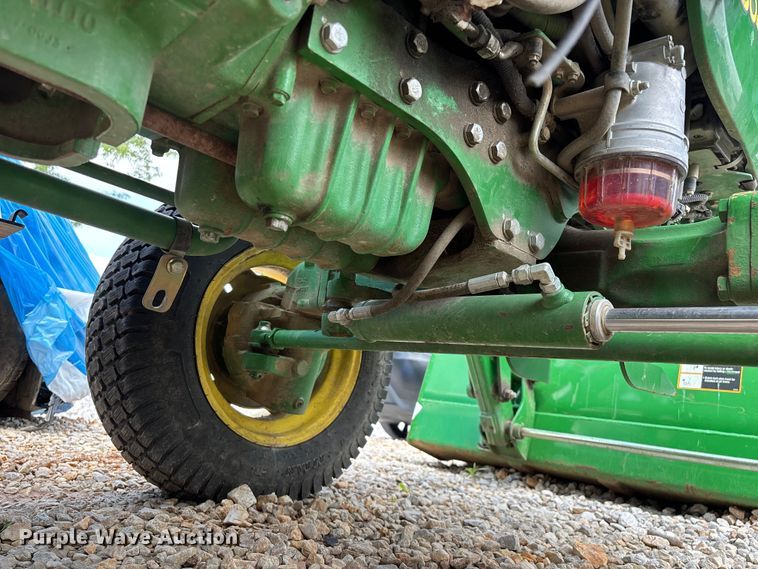 image for item YA3960 2014 John Deere 3046R MFWD tractor