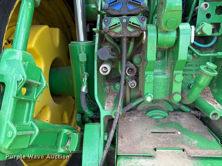image for item YA3971 2014 John Deere 8360R MFWD tractor