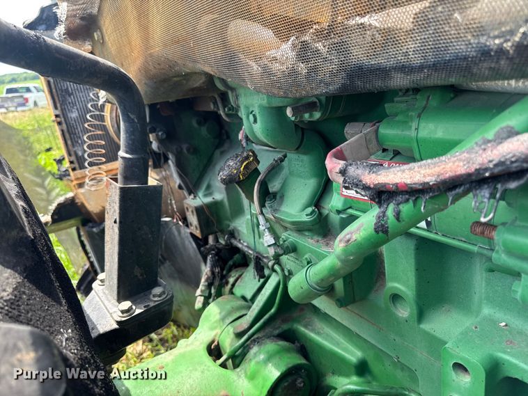image for item YA3971 2014 John Deere 8360R MFWD tractor