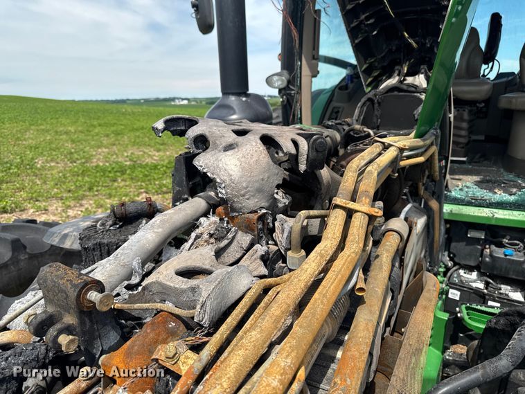 image for item YA3971 2014 John Deere 8360R MFWD tractor