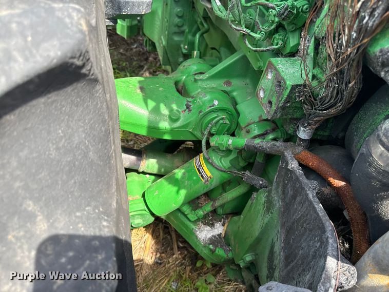 image for item YA3971 2014 John Deere 8360R MFWD tractor